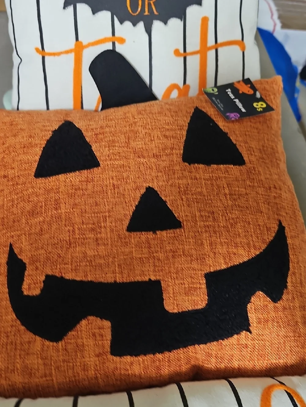 Nwt 3 Halloween Trick or Treat Decorative Pillow Set - Orange & Cream